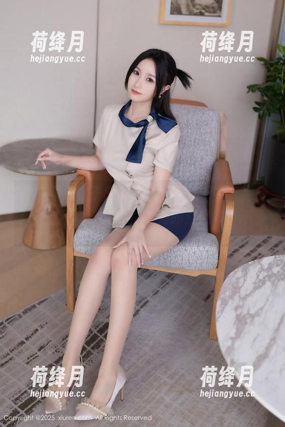秀人网 - 林子欣穿的套装合集，完全免费！衣服不贵，但让你对她的爱意多了不少。