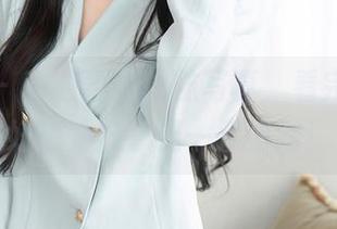 秀人网 – 萌白酱的棉袜写真，看完我突然好想为袜子配一双翅膀！