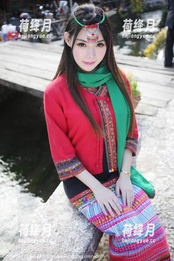 美媛馆 - 绮里嘉Carina的美足原图，哎呀，让人不自觉想多看几眼！