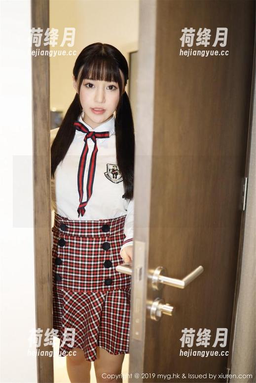美媛馆 - 这组合绝了,苏可er的JK写真搭配图包,每一张都散发着一丝不明的“诱惑”。 美媛馆 - 这组合绝了,苏可er的JK写真搭配图包,每一张都散发着一丝不明的“诱惑”。