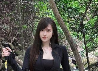 被腐团儿Ikaros的无圣光美脚击中，作品提高了我的审美水平？