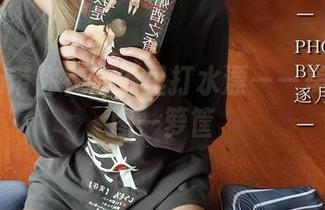逐月Su带你在泳池里打水漂——美图和套图一箩筐