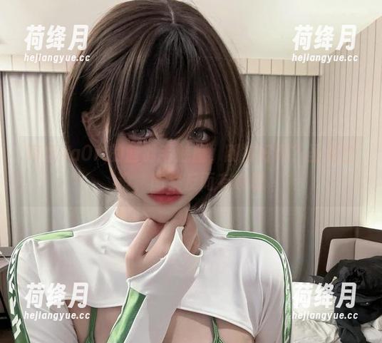 阿薰kaOri的蓝羽毛魅魔，刚被好吗？圣光全没，图集反而有意思