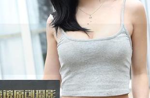高跟性感美女，光是免费就值得你魔镜街拍这回饭都不吃了！