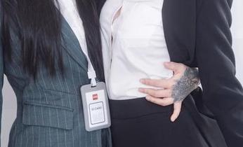短裤写真很鹿八岁baby，每一张都让人喃喃自语，想买一样的短裤吗？